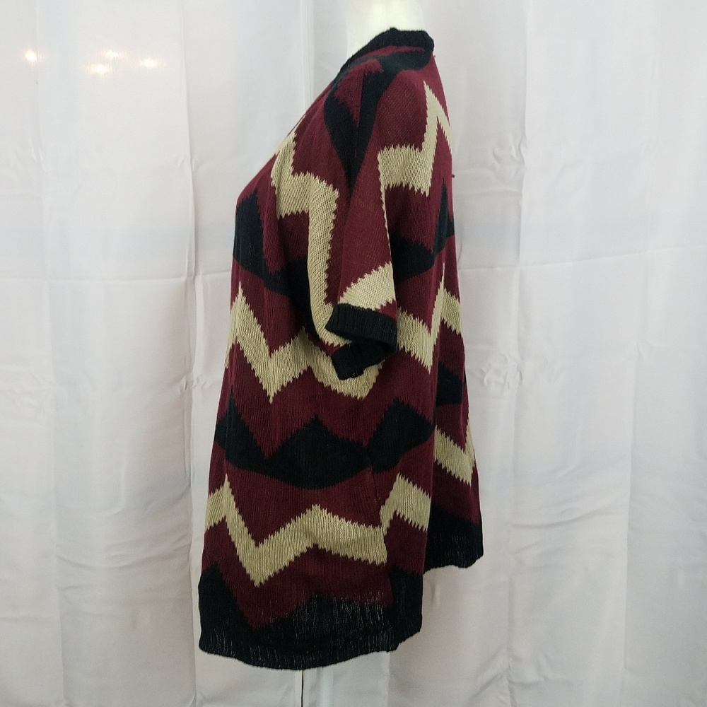 COPY - ⚪2/$20 Blu Pepper Chevron Open Cardigan - Picture 2 of 8